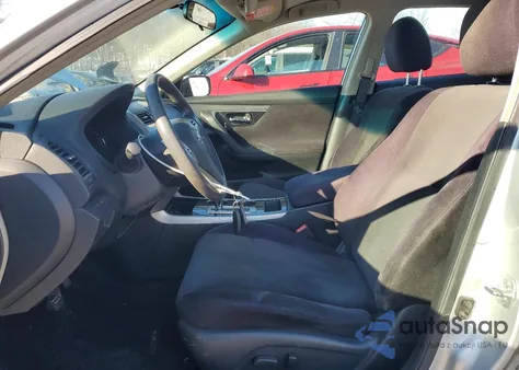 2013 Nissan Altima 2.5 z USA, uszkodzony, nr VIN 1N4AL3AP0DC206924